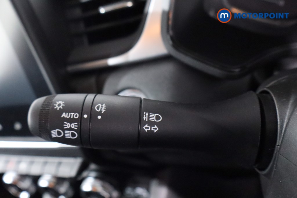 Used Renault Captur 2024 for sale - 76933911: Photo 17