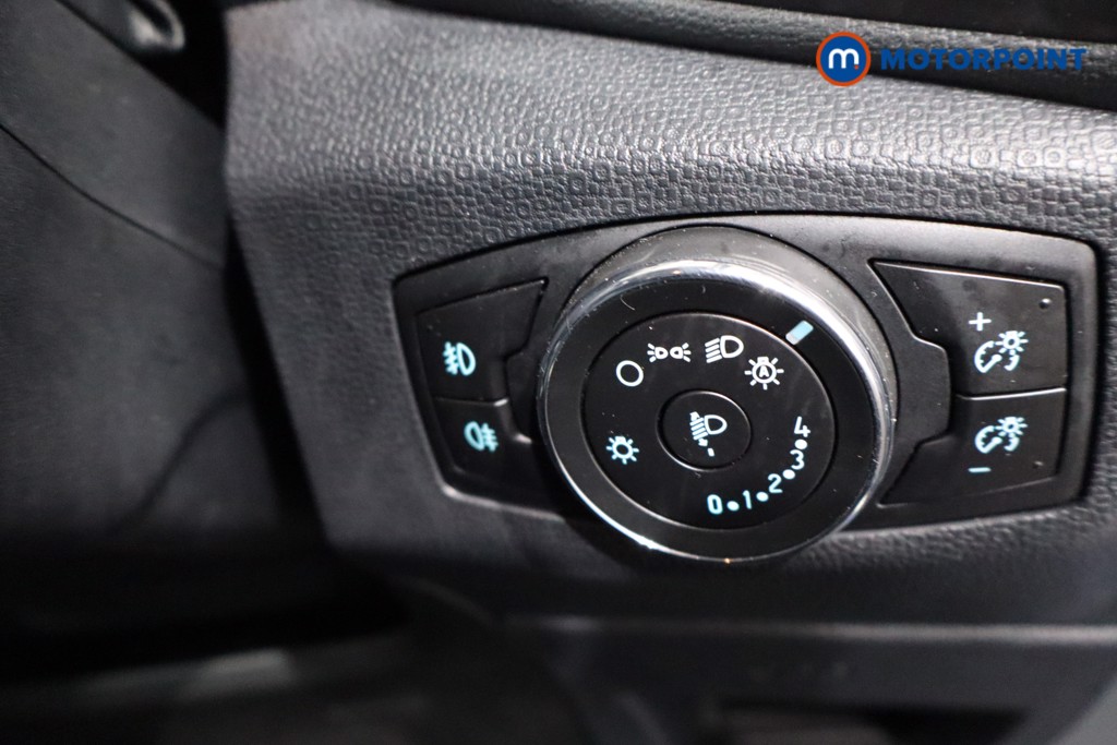 Used Ford Ecosport 2019 for sale - 76980295: Photo 28