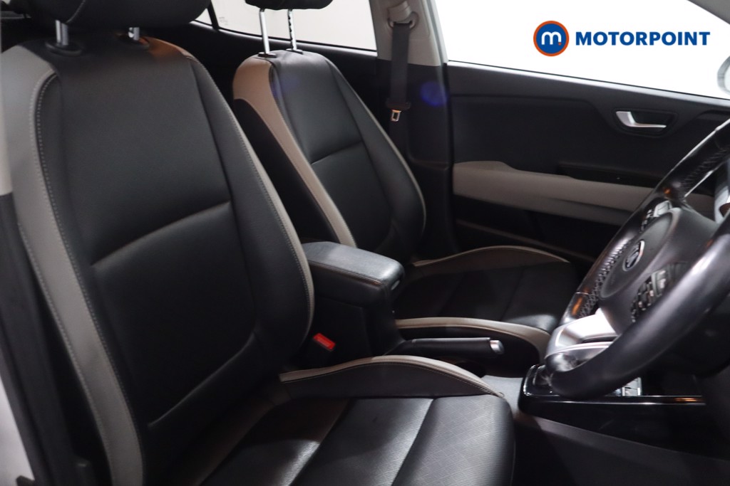 Used Kia Stonic 2019 for sale - 77462733: Photo 29