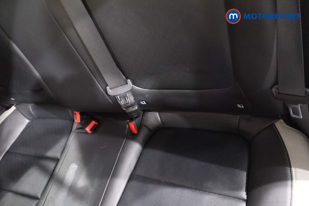 Used Kia Stonic 2019 for sale - 77462733: Photo 32