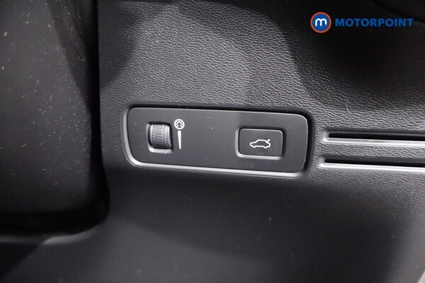 Used Volvo XC40 2021 for sale - 76196767: Photo 31