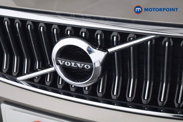 Used Volvo XC40 2021 for sale - 76196767: Photo 41
