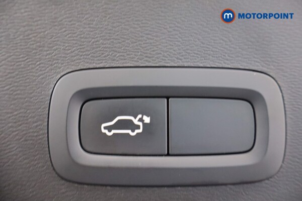 Used Volvo XC40 2021 for sale - 76196767: Photo 48