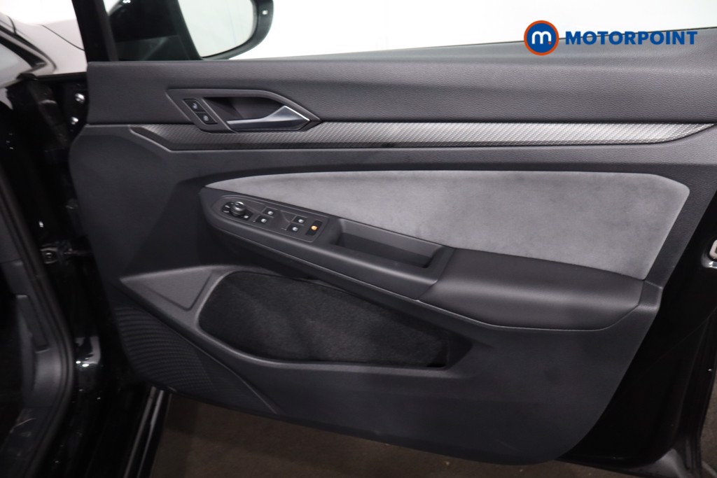 Used Volkswagen Golf 2024 for sale - 77312801: Photo 31