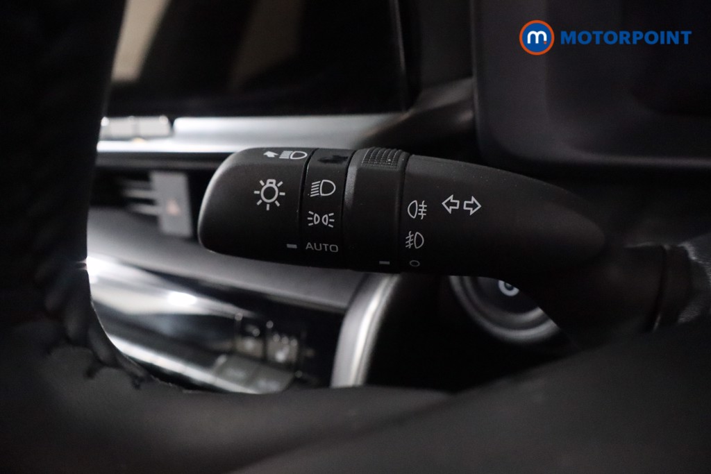 Used Toyota C-HR 2024 for sale - 77641594: Photo 28