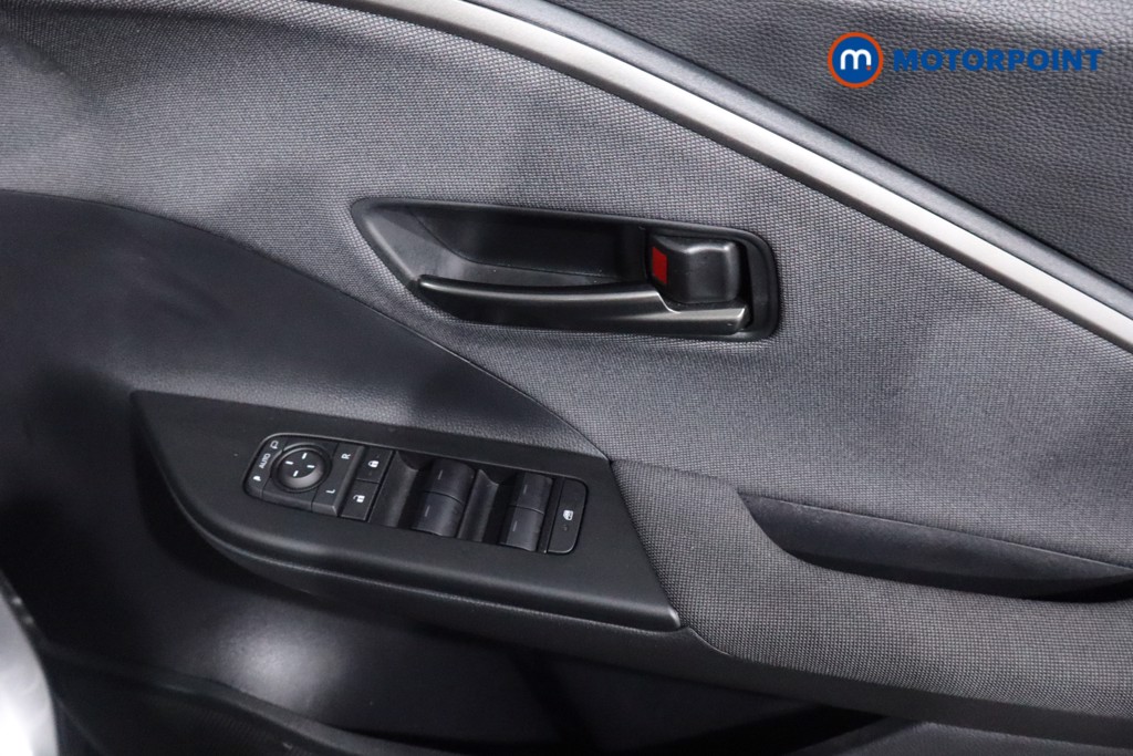 Used Toyota C-HR 2024 for sale - 77641594: Photo 31