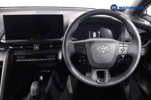 Used Toyota C-HR 2023 for sale - 76056295: Photo 11