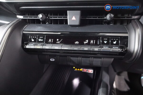 Used Toyota C-HR 2023 for sale - 76056295: Photo 24