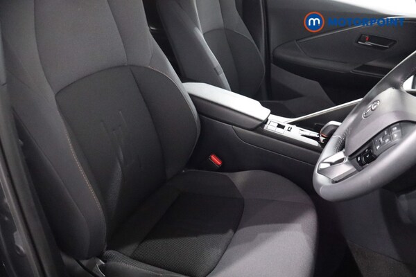Used Toyota C-HR 2023 for sale - 76056295: Photo 32
