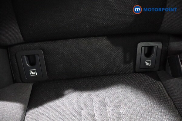Used Toyota C-HR 2023 for sale - 76056295: Photo 33