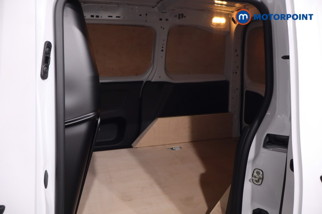 Used Peugeot Partner 2025 for sale - 77914196: Photo 13