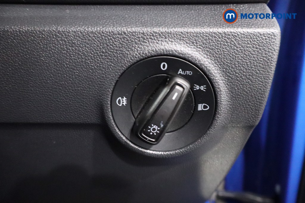 Used Volkswagen T-Roc 2022 for sale - 76364220: Photo 28
