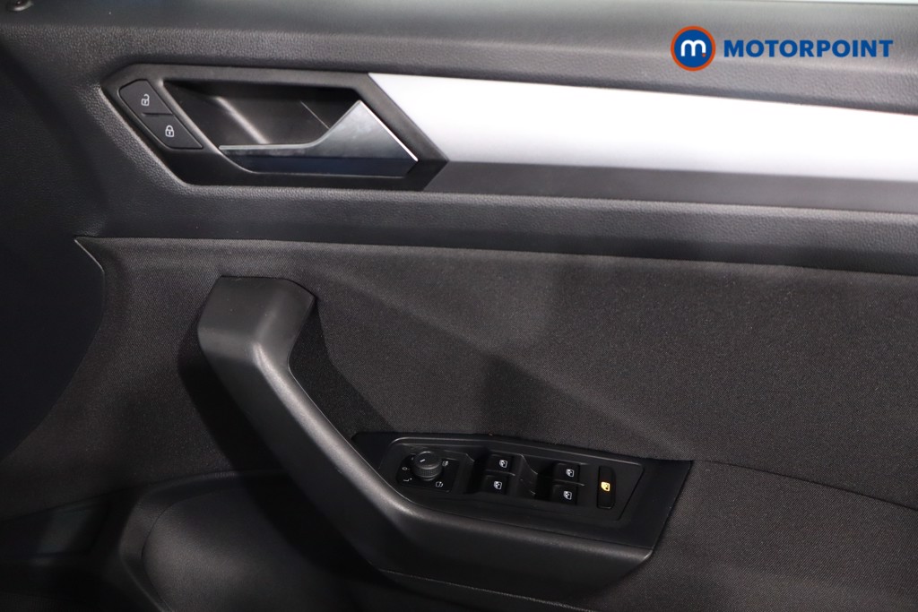 Used Volkswagen T-Roc 2022 for sale - 76364220: Photo 29