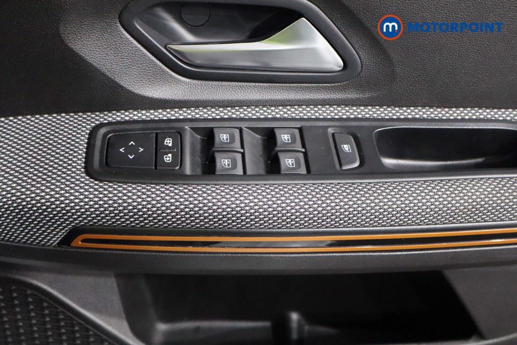 Used Dacia Sandero Stepway 2022 for sale - 76980192: Photo 32