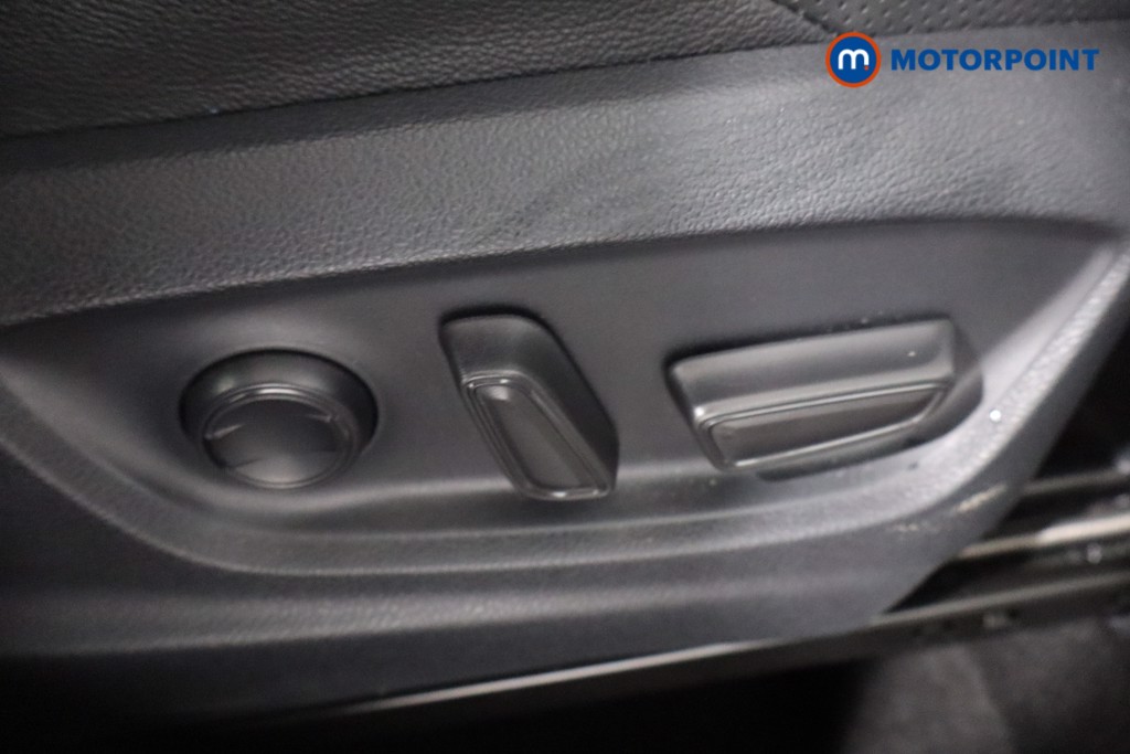 Used Toyota C-HR 2022 for sale - 77128399: Photo 34