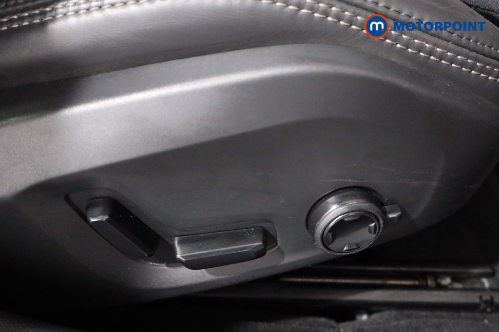 Used Volvo V60 2020 for sale - 77048162: Photo 16