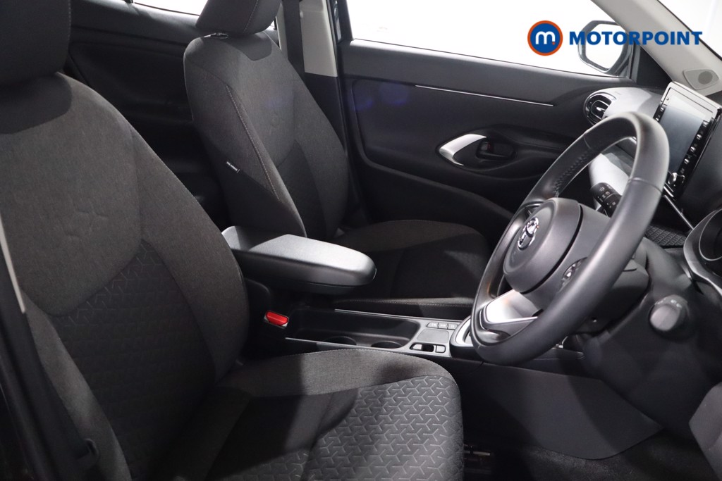 Used Toyota Yaris Cross 2023 for sale - 77180181: Photo 30