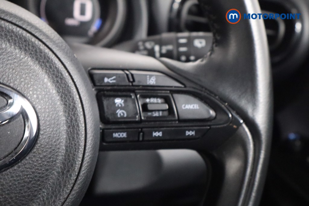 Used Toyota Yaris Cross 2024 for sale - 76835867: Photo 16