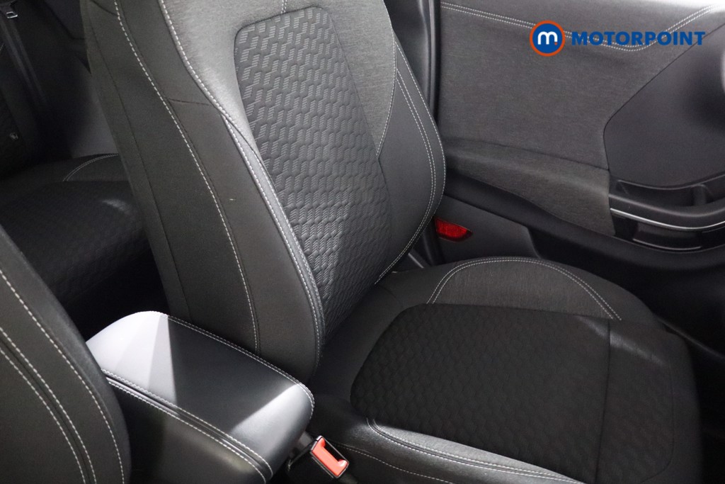 Used Ford Puma 2021 for sale - 76933850: Photo 32