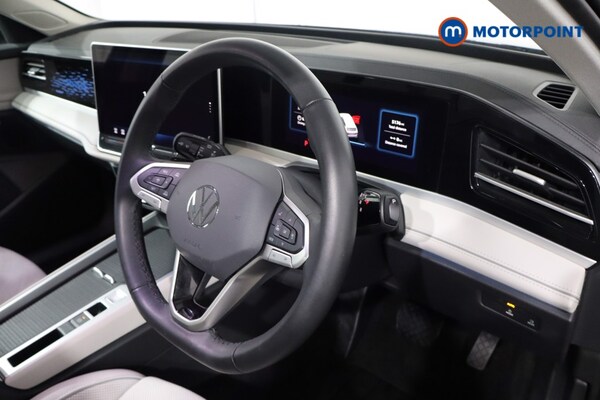 Used Volkswagen Passat 2025 for sale - 75679662: Photo 32