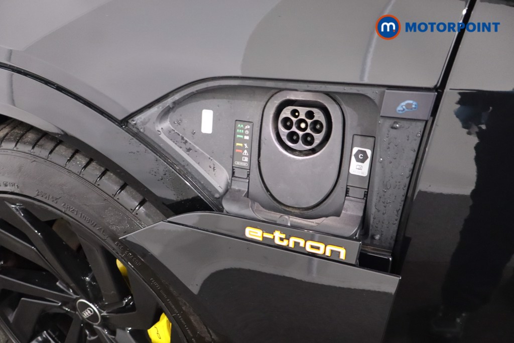 Used Audi e-tron 2022 for sale - 76685087: Photo 44