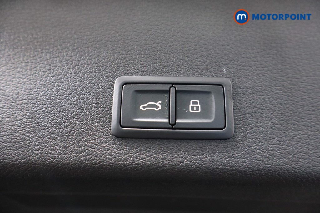 Used Audi e-tron 2022 for sale - 76685087: Photo 49