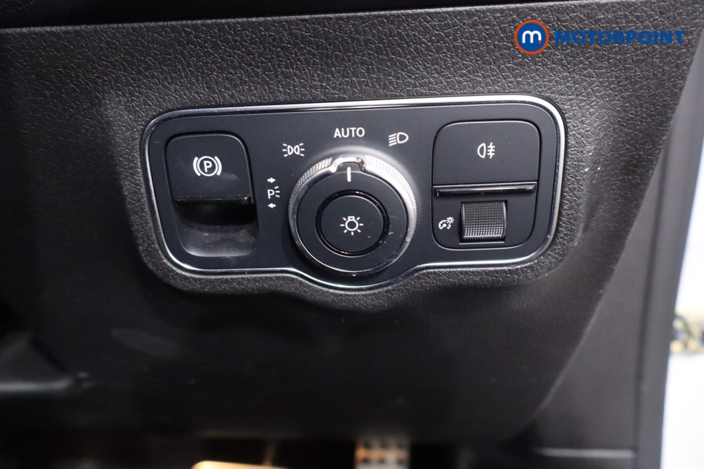 Used Mercedes-Benz GLB 2021 for sale - 76984973: Photo 29