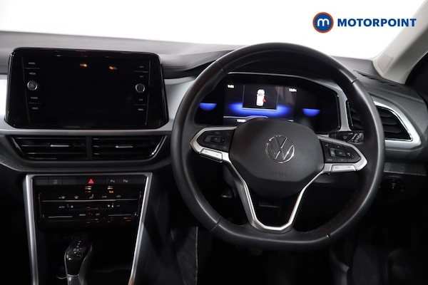 Used Volkswagen T-Roc 2023 for sale - 76255552: Photo 11