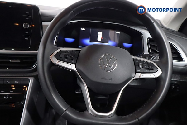 Used Volkswagen T-Roc 2023 for sale - 76255552: Photo 14