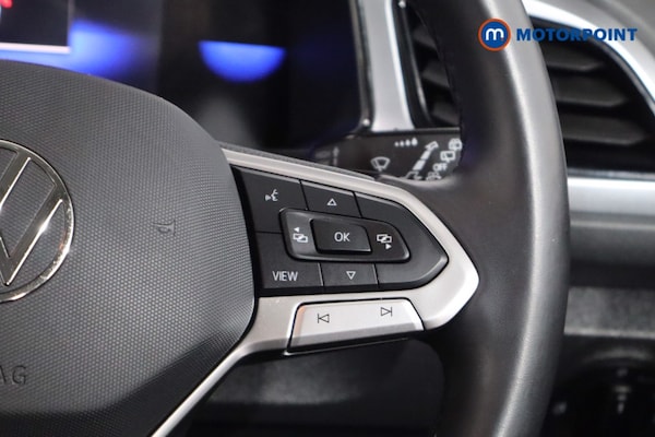 Used Volkswagen T-Roc 2023 for sale - 76255552: Photo 16