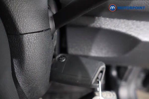 Used Volkswagen T-Roc 2023 for sale - 76255552: Photo 21