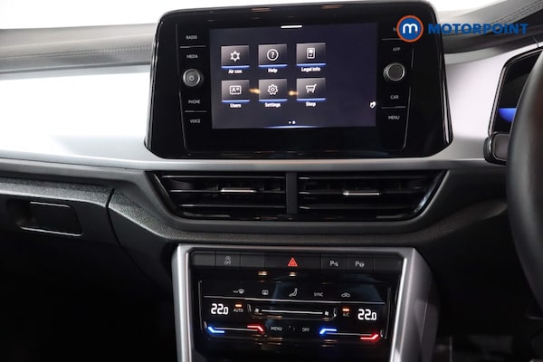 Used Volkswagen T-Roc 2023 for sale - 76255552: Photo 23