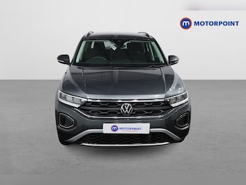 Used Volkswagen T-Roc 2023 for sale - 76255552: Photo 2
