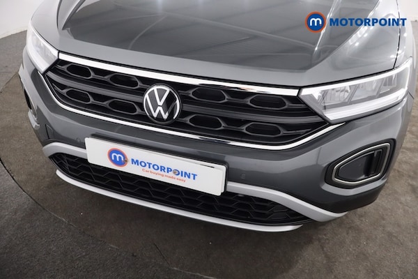 Used Volkswagen T-Roc 2023 for sale - 76255552: Photo 38