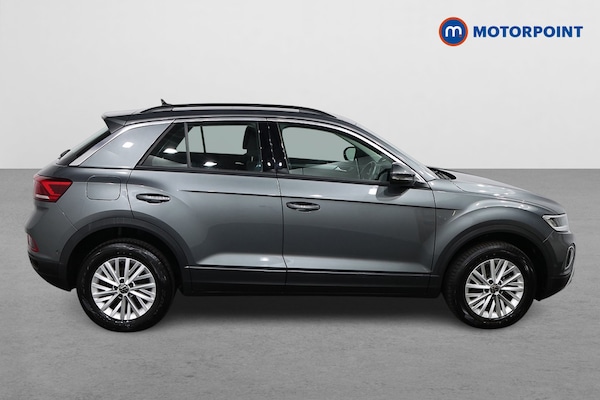 Used Volkswagen T-Roc 2023 for sale - 76255552: Photo 8