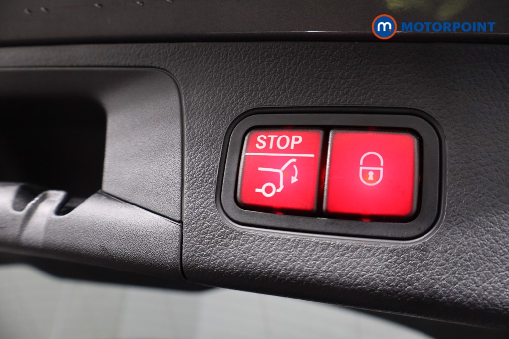 Used Mercedes-Benz GLA 2025 for sale - 77804778: Photo 46