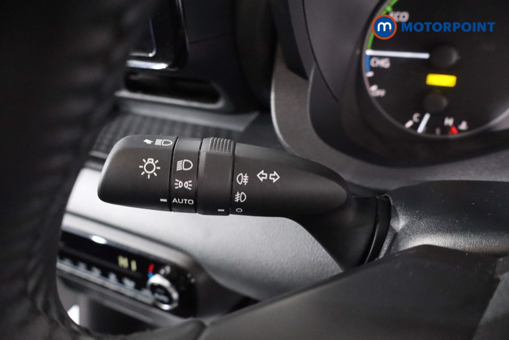 Used Toyota Yaris 2025 for sale - 77998011: Photo 22