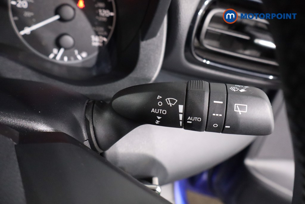 Used Toyota Yaris 2025 for sale - 77998011: Photo 23