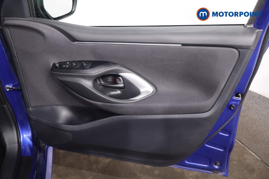 Used Toyota Yaris 2025 for sale - 77998011: Photo 32