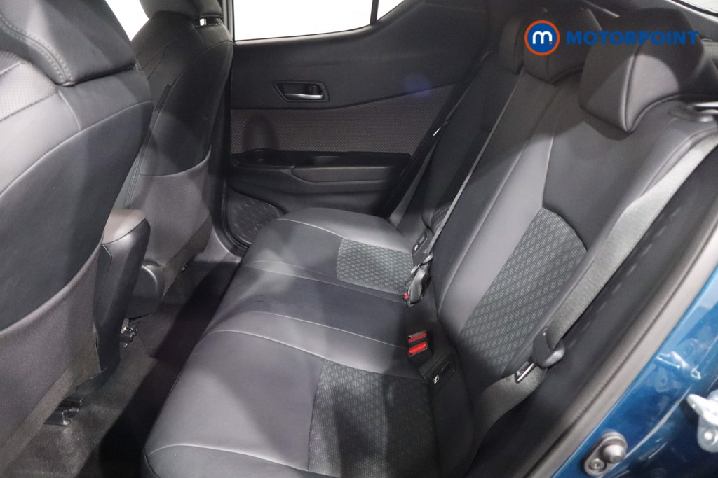 Used Toyota C-HR 2023 for sale - 76628331: Photo 11