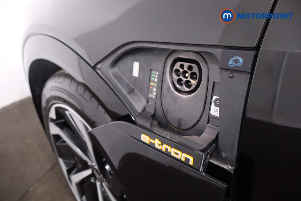 Used Audi e-tron 2022 for sale - 77872784: Photo 42