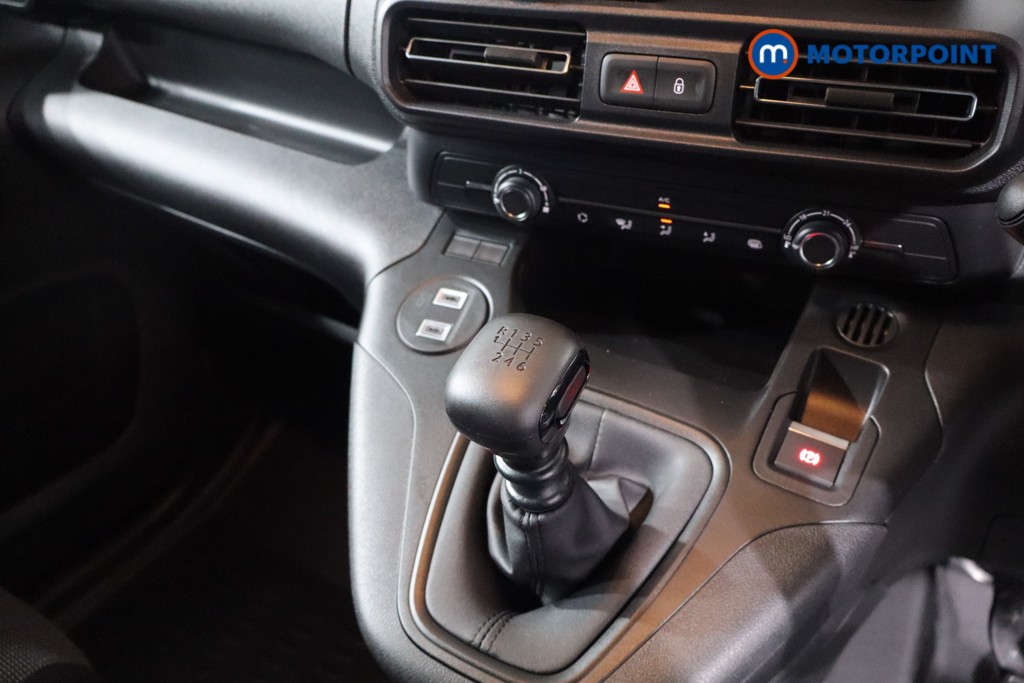 Used Peugeot Partner 2025 for sale - 77894510: Photo 27