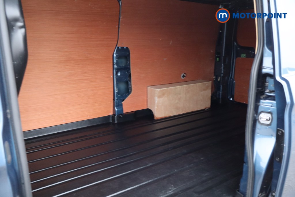 Used Ford Transit Custom 2024 for sale - 76625967: Photo 22