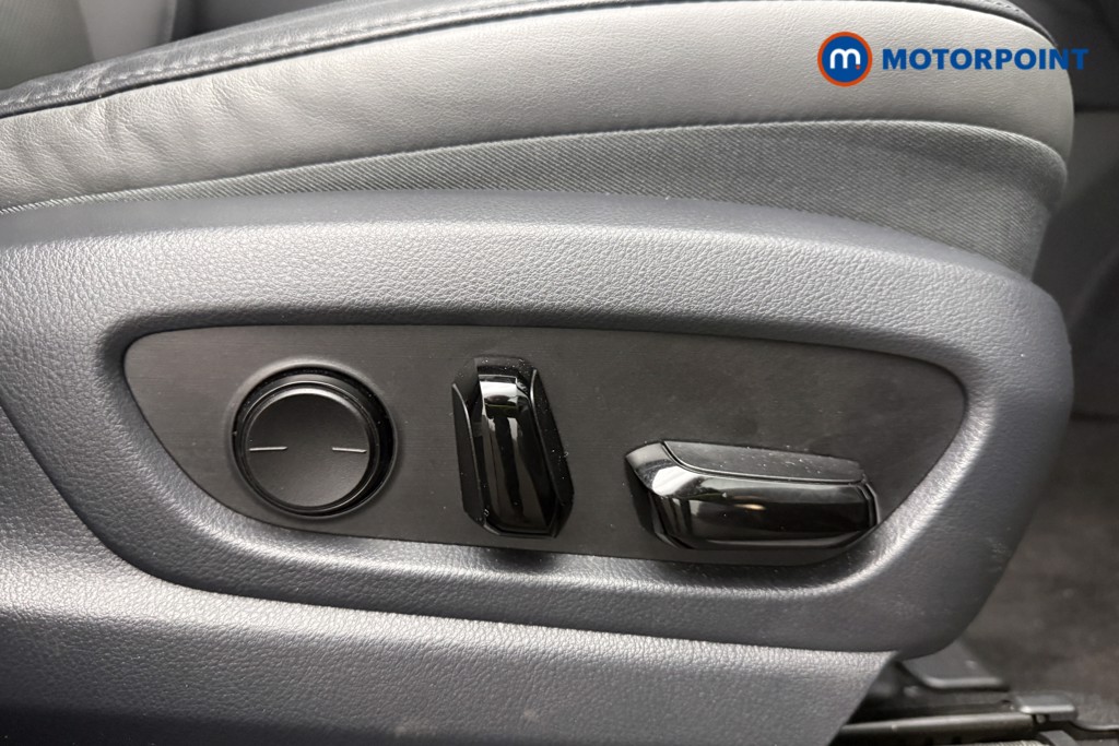 Used Lexus RZ 2024 for sale - 77763829: Photo 25