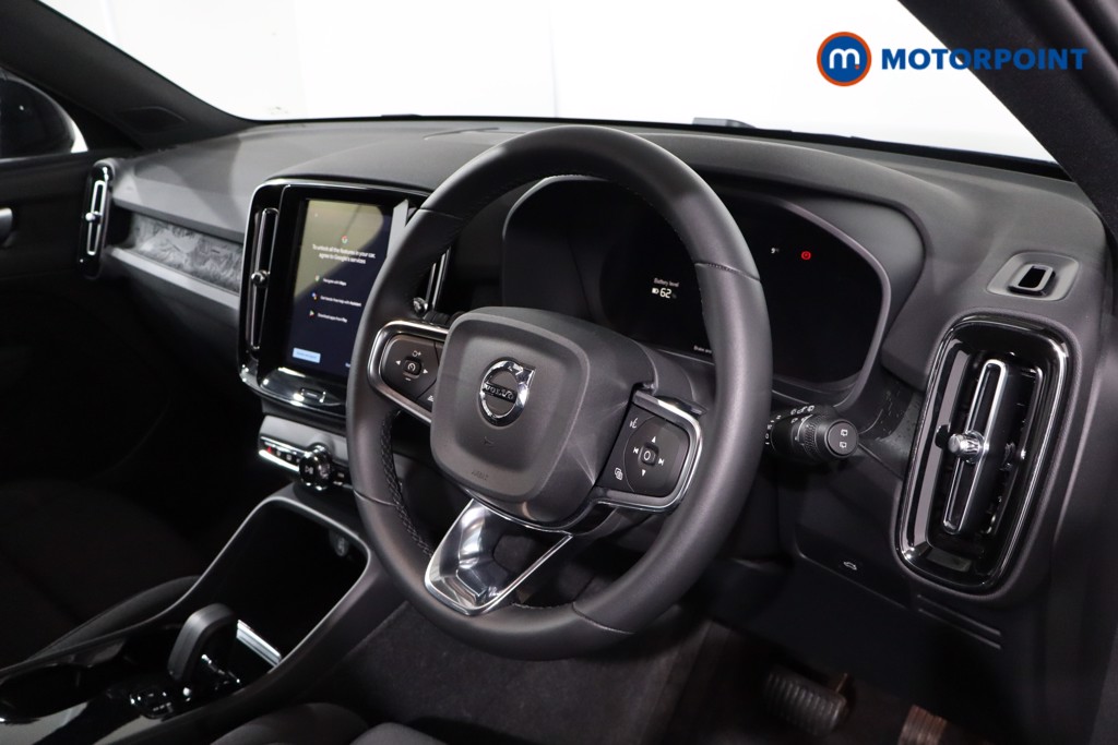 Used Volvo XC40 2024 for sale - 76449951: Photo 30