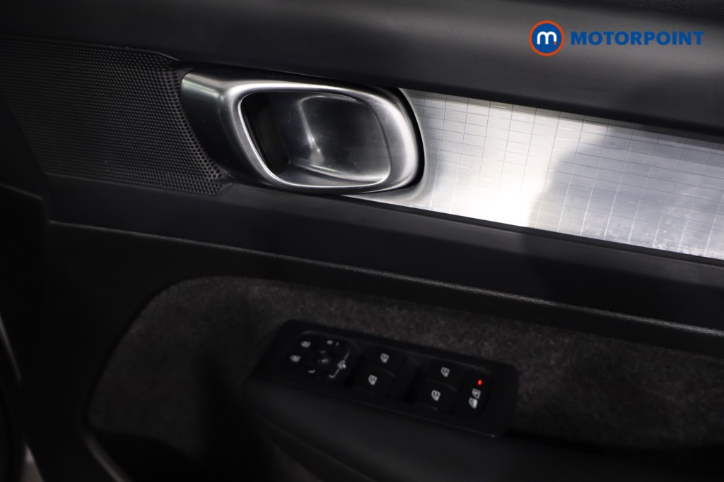 Used Volvo XC40 2023 for sale - 77194776: Photo 30