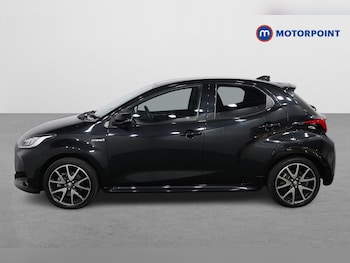 Used Toyota Yaris 2021 for sale - 75675518: Photo
