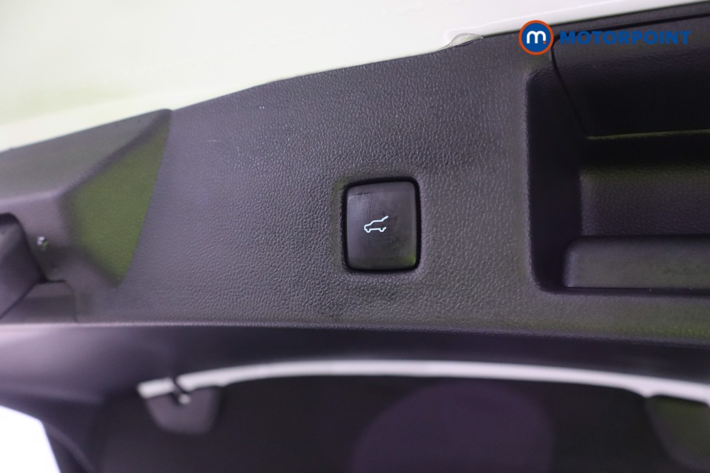 Used Ford Kuga 2023 for sale - 76949295: Photo 39