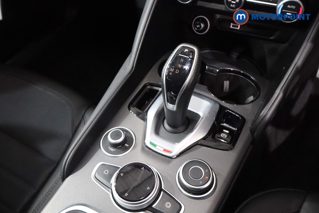 Used Alfa Romeo Giulia 2021 for sale - 76624775: Photo 16