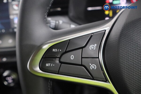 Used Renault Clio 2025 for sale - 76262213: Photo 14